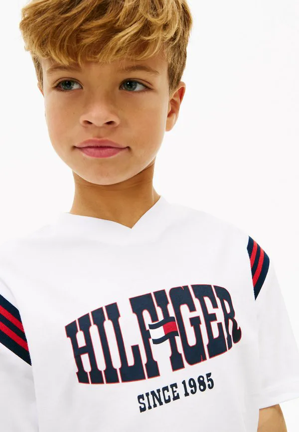 Футболка с v-образным вырезом и логотипом Tommy Hilfiger, White — фото 4