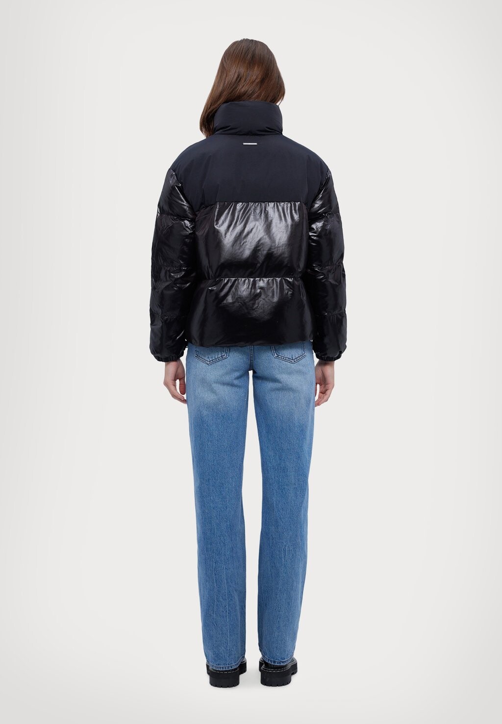 

Зимняя куртка BLOUSON Armani Exchange, черный