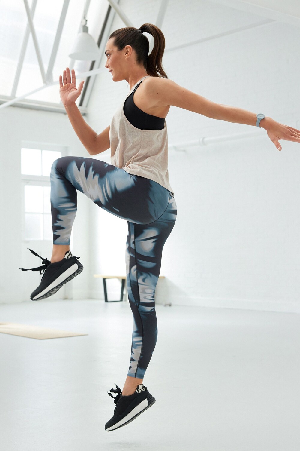 

Спортивные леггинсы Active New & Improved с завышенной талией моделирующие фигуру Next, синий