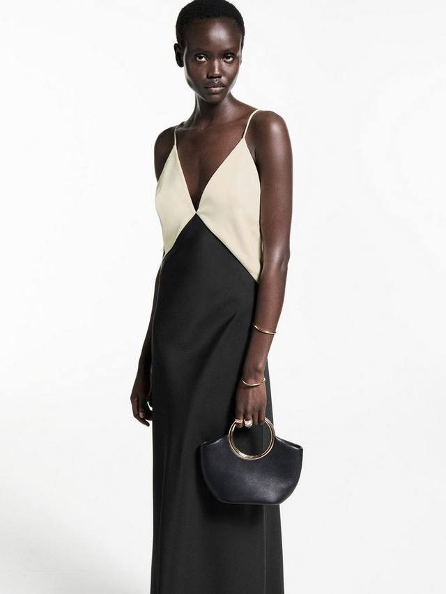 

Платье макси в цветном блоке ines Mango, цвет Black/Cream