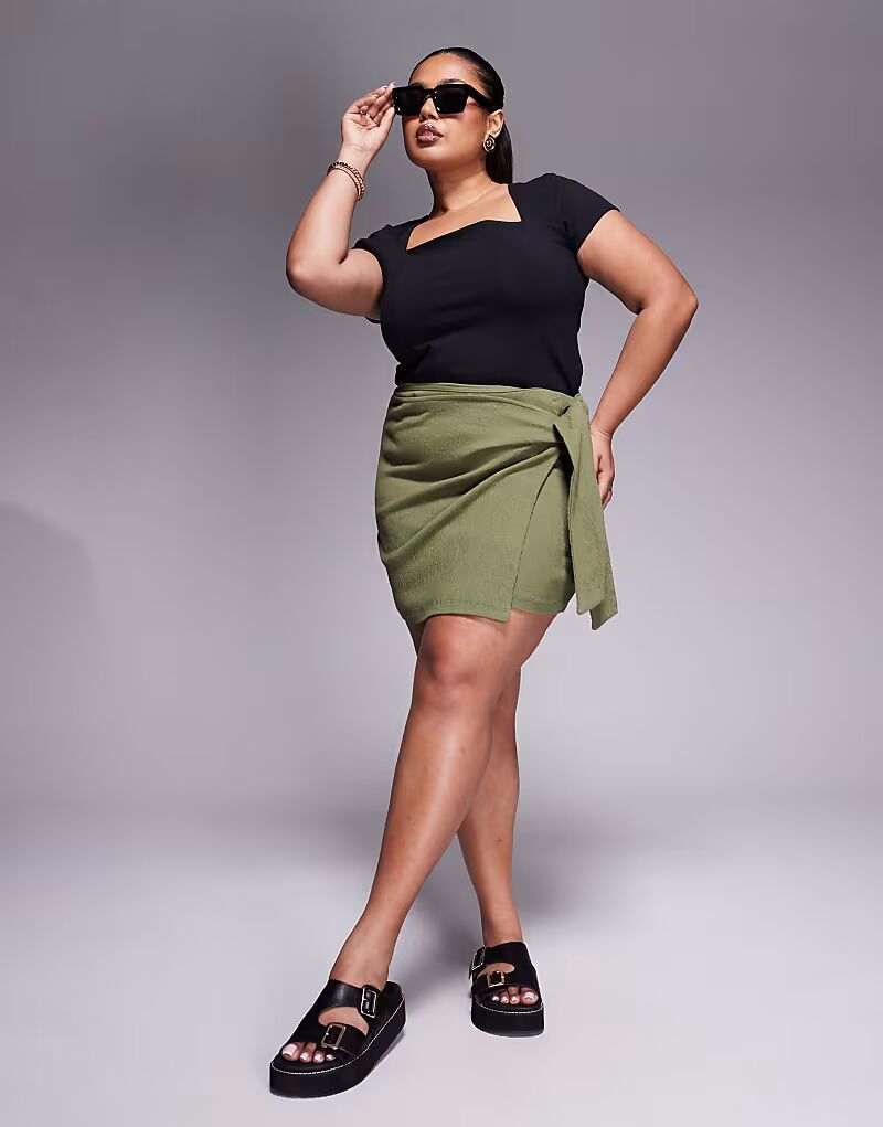 

Мини-юбка с завязками по бокам ASOS DESIGN Curve цвета хаки ASOS Curve