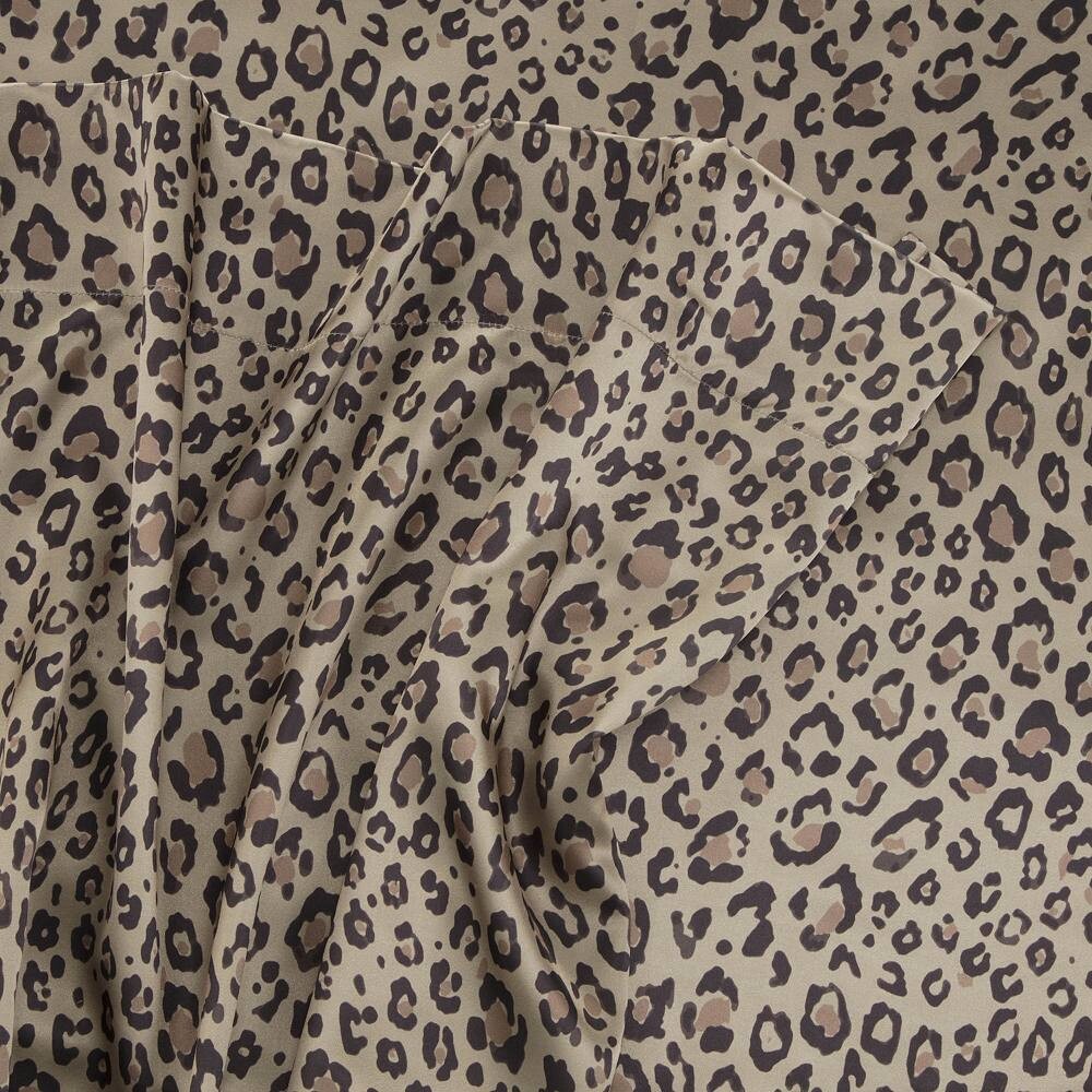 

Комплект атласных простыней или наволочек Seduction, цвет Leopard