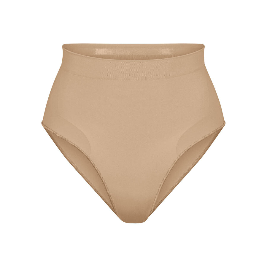

Трусики средней длины SKIMS Seamless Sculpt, цвет Clay