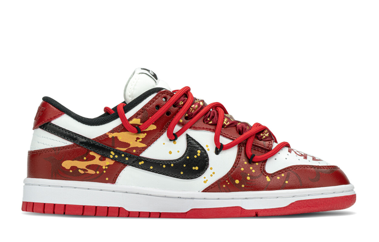 

Обувь для скейтбординга Nike Dunk Low унисекс, Black/University Red