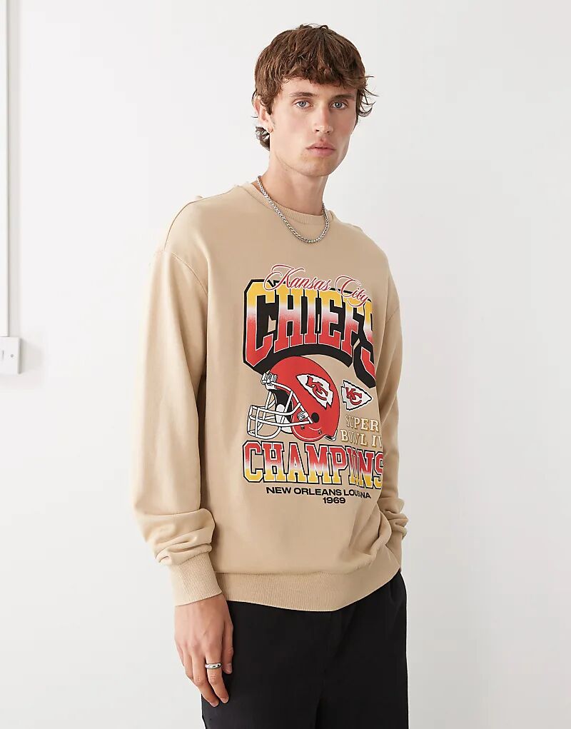 

Толстовка свободного кроя New Era Kansas City Chiefs бежевого цвета