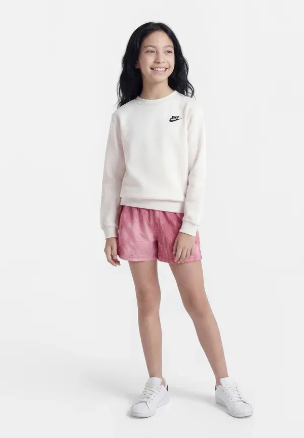 Шорты спортивные Nike Sportswear, пион/сладкая свекла