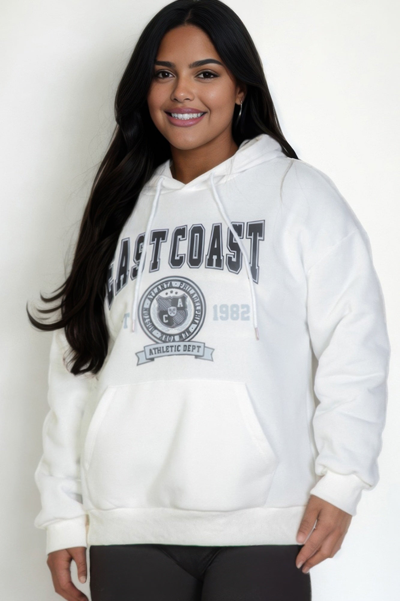 

Женская толстовка больших размеров с графическим принтом, карманом-кенгуру и завязками TRUEDAMES, белый