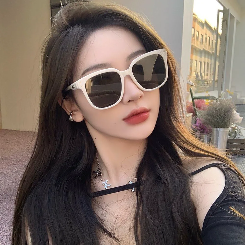 

Солнцезащитные очки в большой квадратной оправе с защитой от УФ-излучения UV400, летние, винтажные, женские, для активного отдыха, путешествий, пляжа SKFGNX, 1