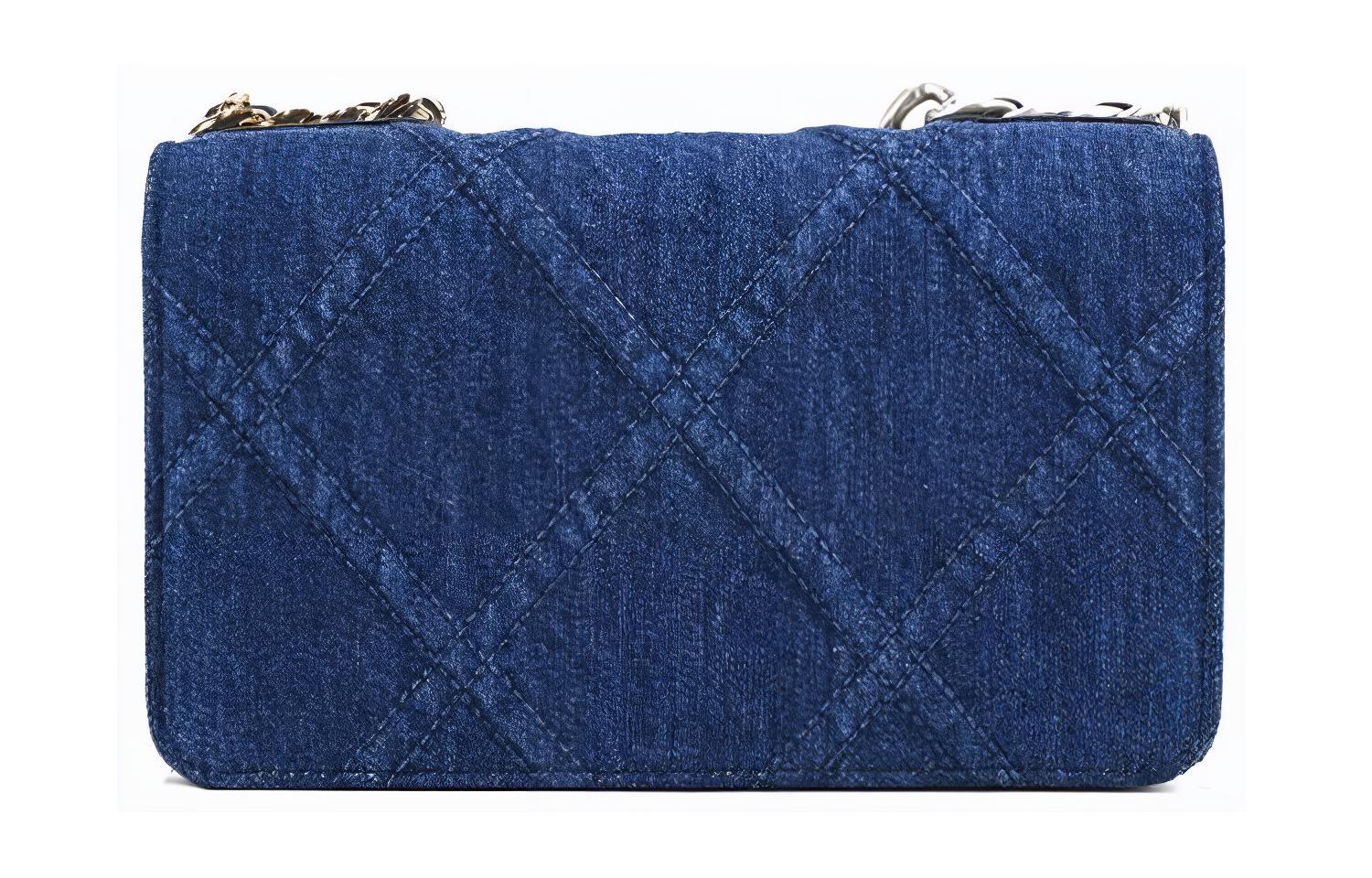 Сумка-кошелек на цепочке denim для женщин dark blue CHANEL, Gift Set(Set+Box+Shopping Bag) — фото 3
