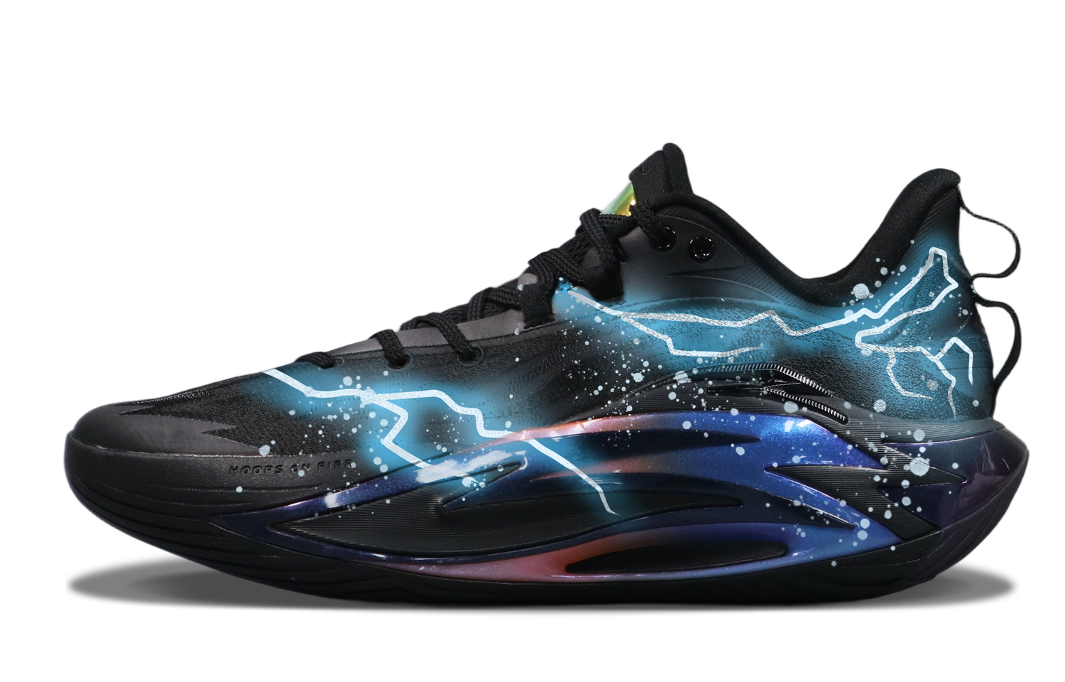 

ANTA Амортизирующие баскетбольные кроссовки Shock Wave 7 с противоскользящей подошвой и износостойким покрытием мужские черные, цвет Black