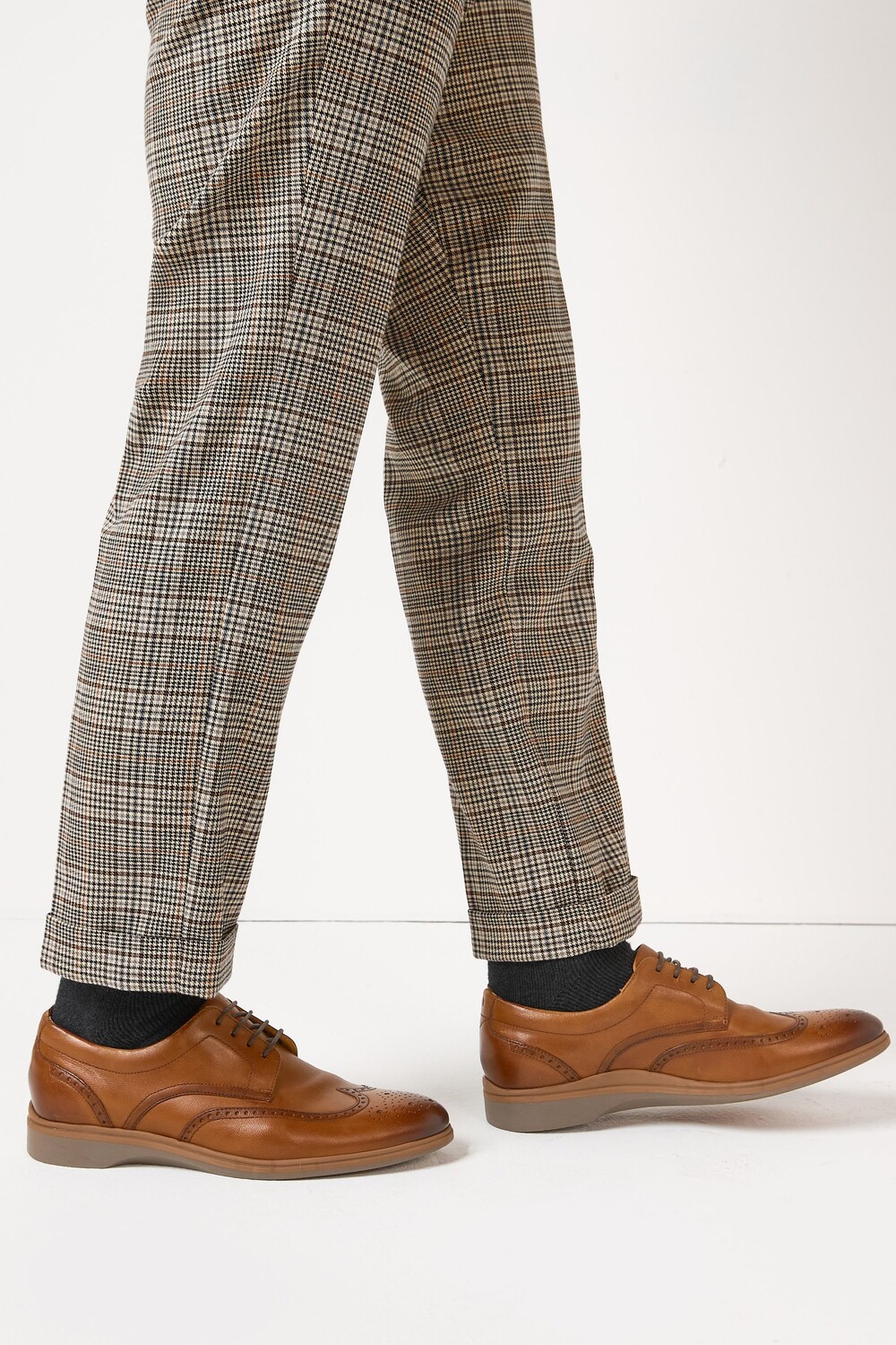 

Кожаные туфли Signature Motion Flex+Brogue Next, коричневый