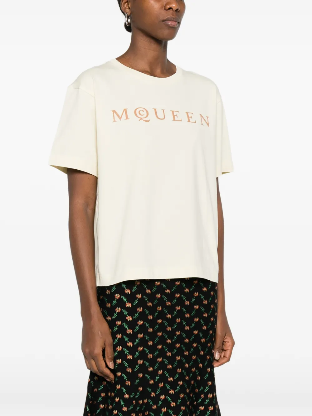 Футболка с логотипом Alexander Mcqueen, нейтральный — фото 3