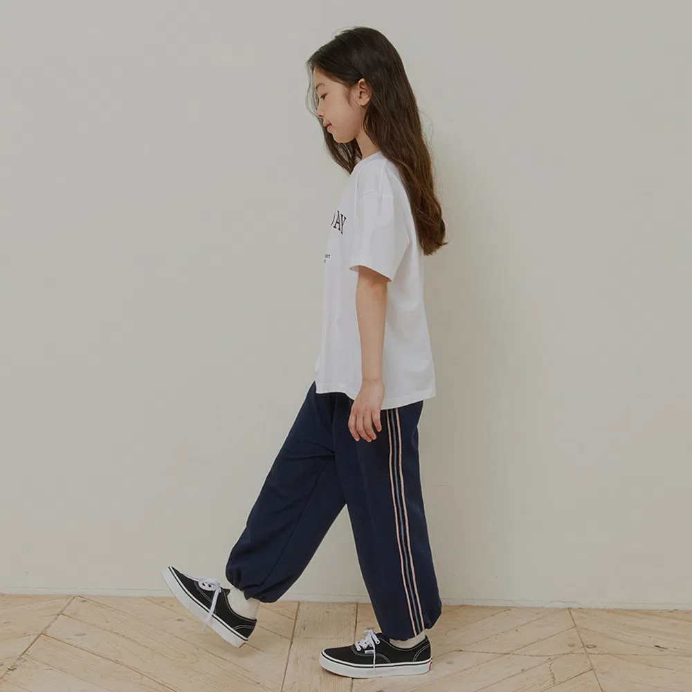 Детские спортивные брюки Lumi Line тёмно-синего цвета от Wednesdayoasis Kids — фото 3