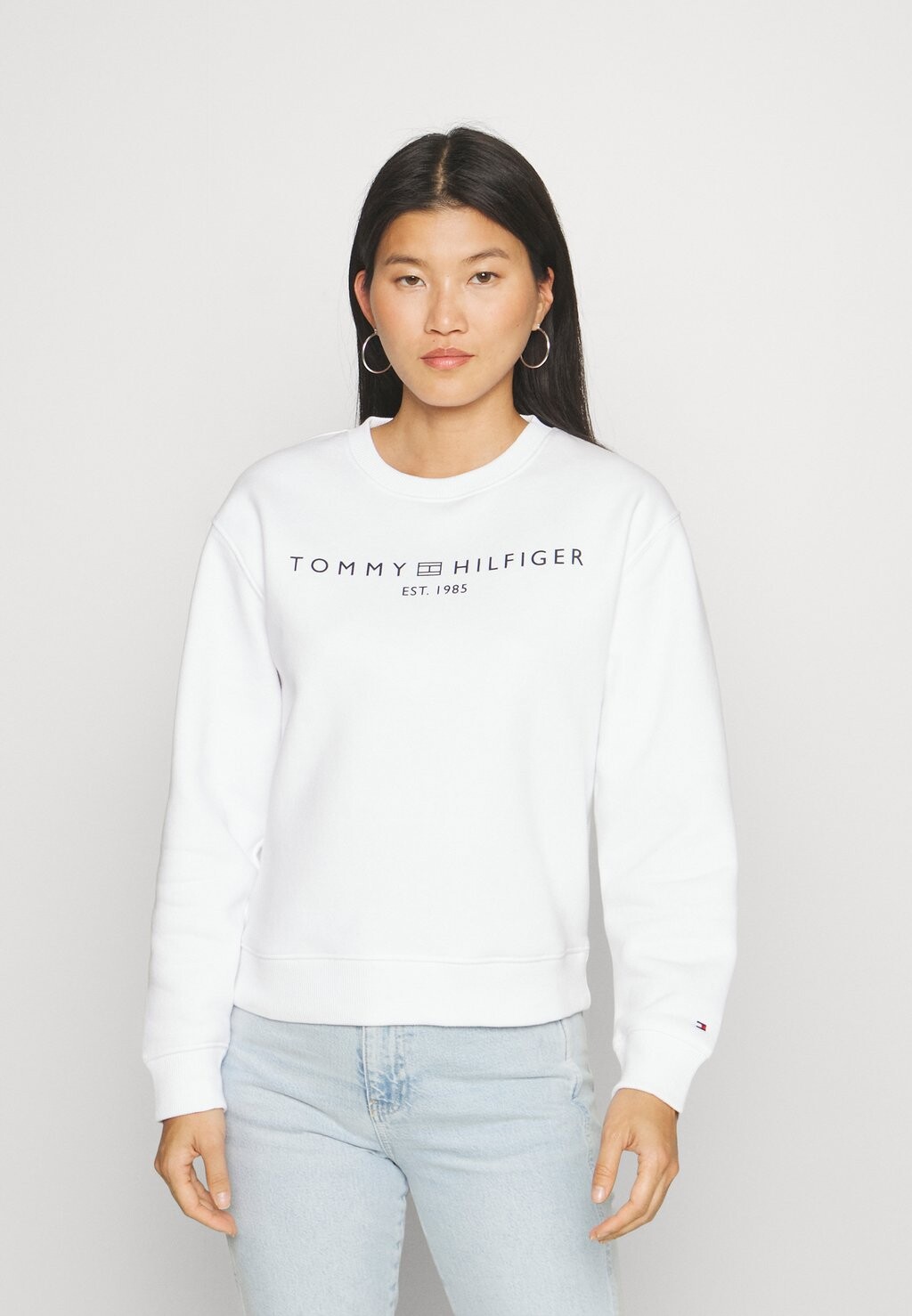 

Толстовка LOGO Tommy Hilfiger, цвет optic white