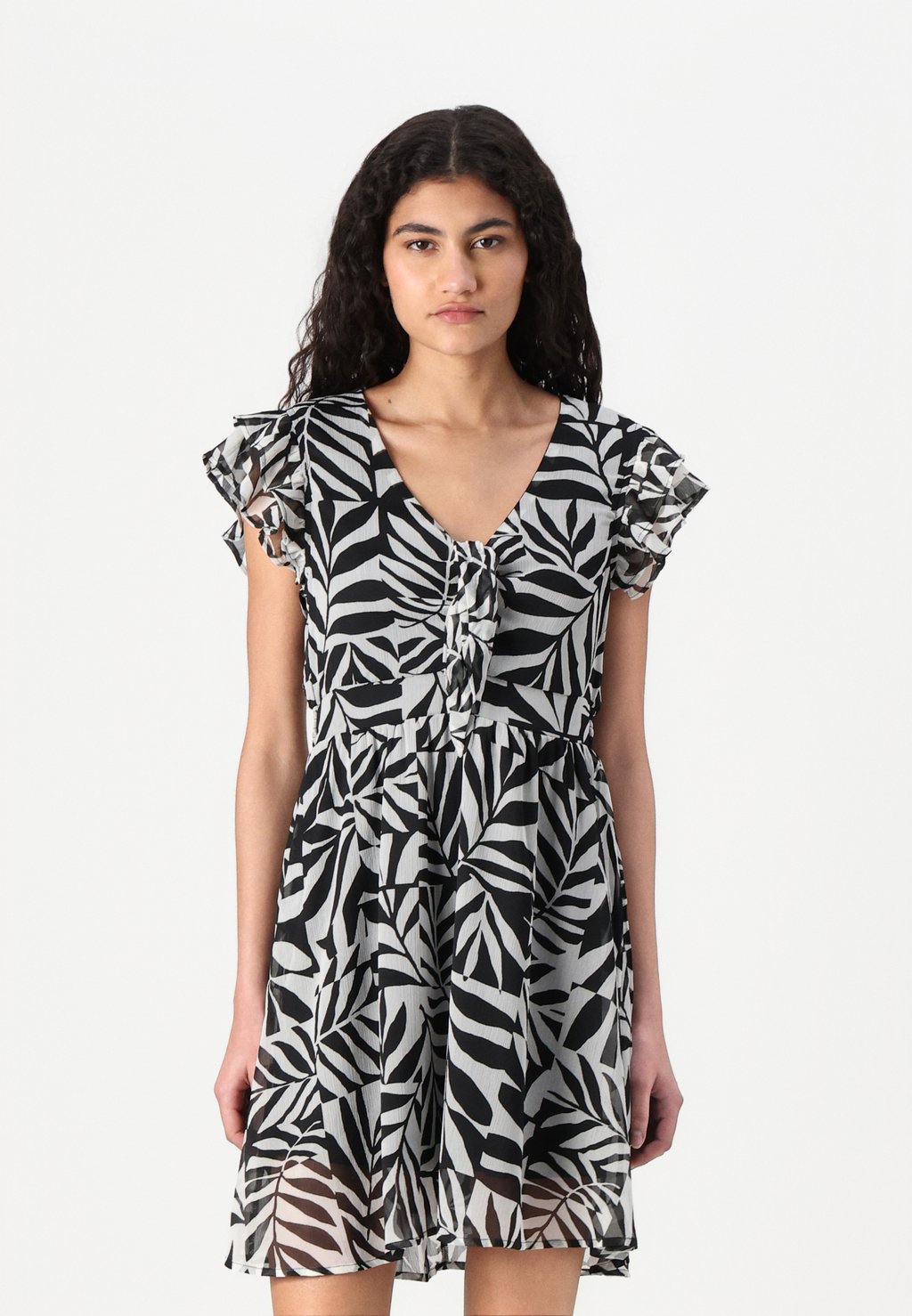 

Повседневное платье ONLASTA LIFE PEEKABOO DRESS ONLY, черный