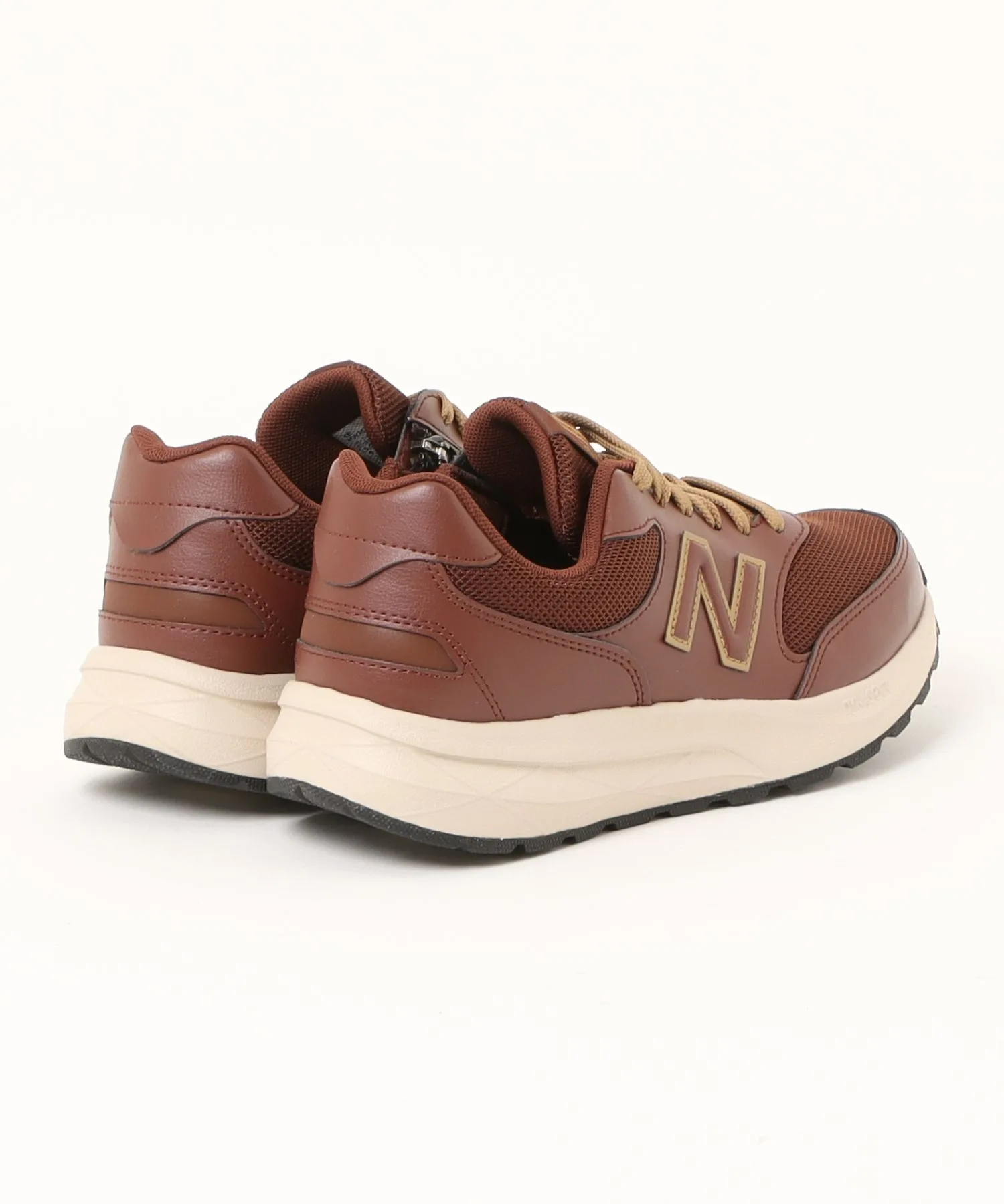 Мужские кроссовки с широкой колодкой и молнией New Balance MW363 коричневые — фото 2