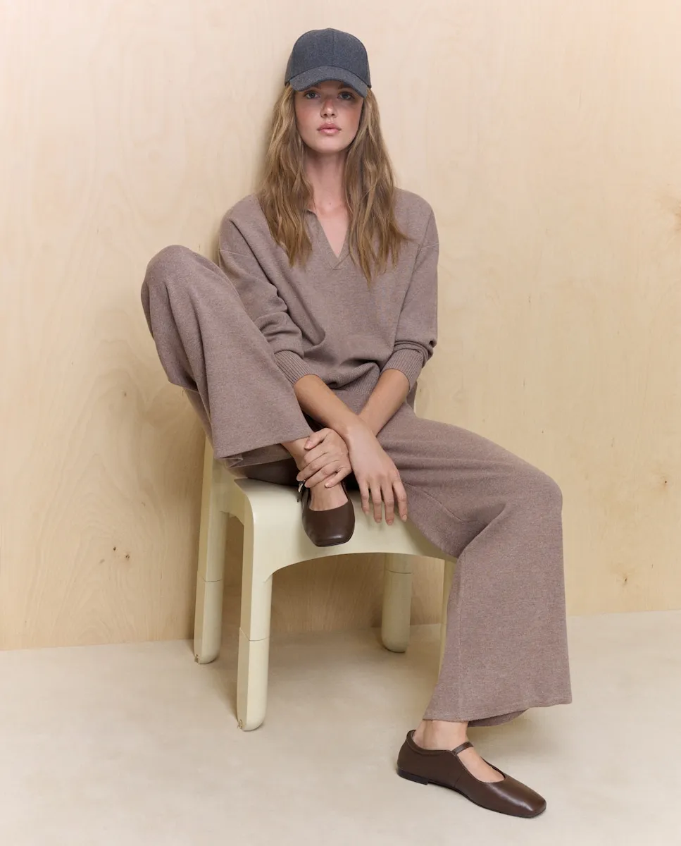 

Женский джемпер с воротником-поло Easy Wear, коричневый