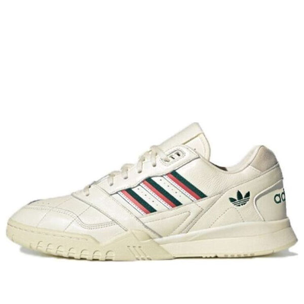 

Кроссовки оригиналы ar trainer Adidas, белый