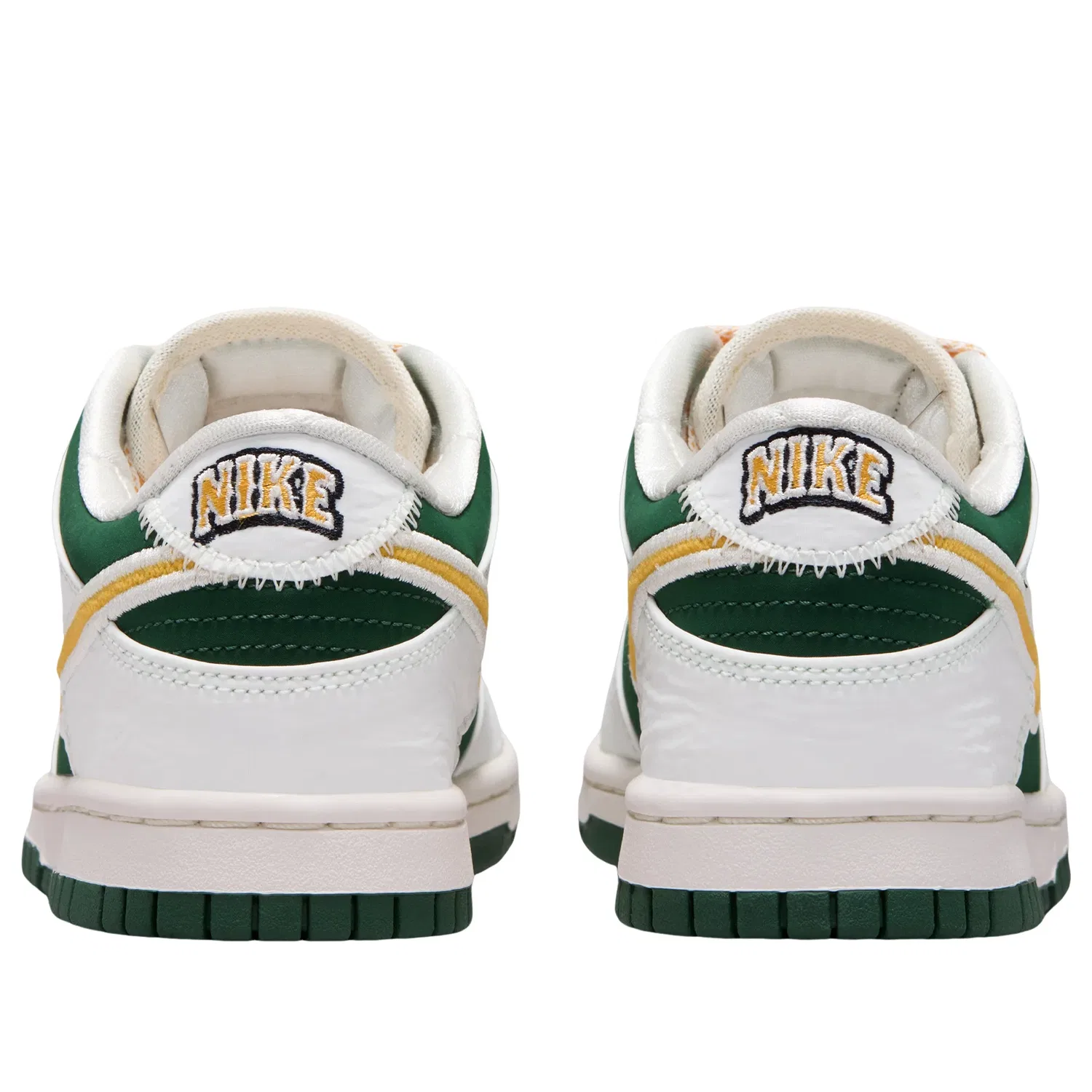 Детские кроссовки с кожаным верхом Nike Dunk Low LV8 Sail Fir University Gold, зеленый — фото 3