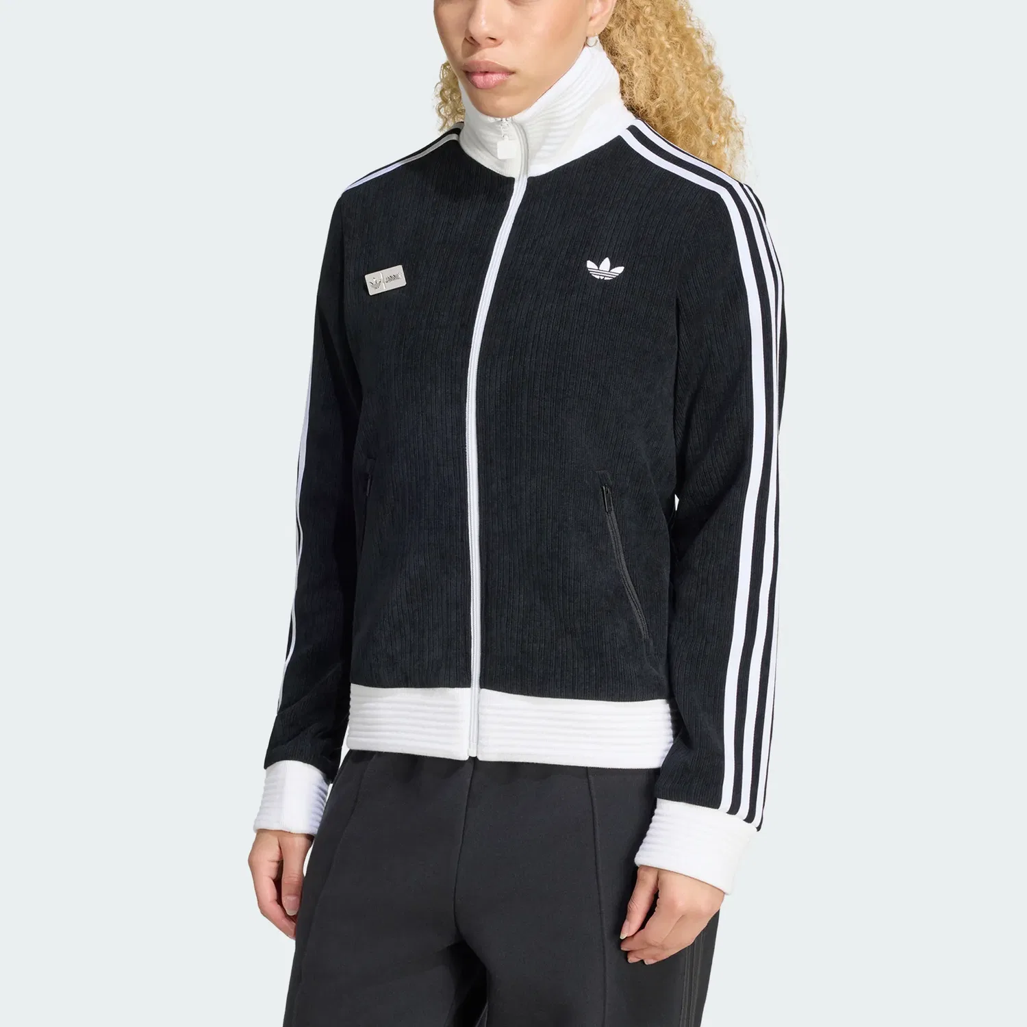 Женская куртка с лацканами Adidas Originals X Jennie, Black — фото 4
