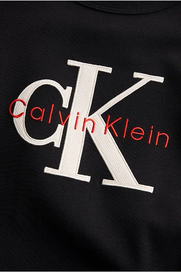 Детская футболка для девочек с принтом Calvin Klein, 142329 — фото 2