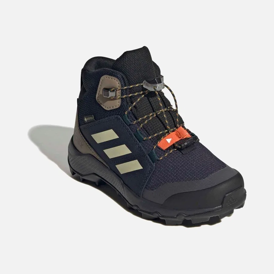 Детские кроссовки с мембраной Terrex Mid Gtx K adidas, Темно-синий — фото 4