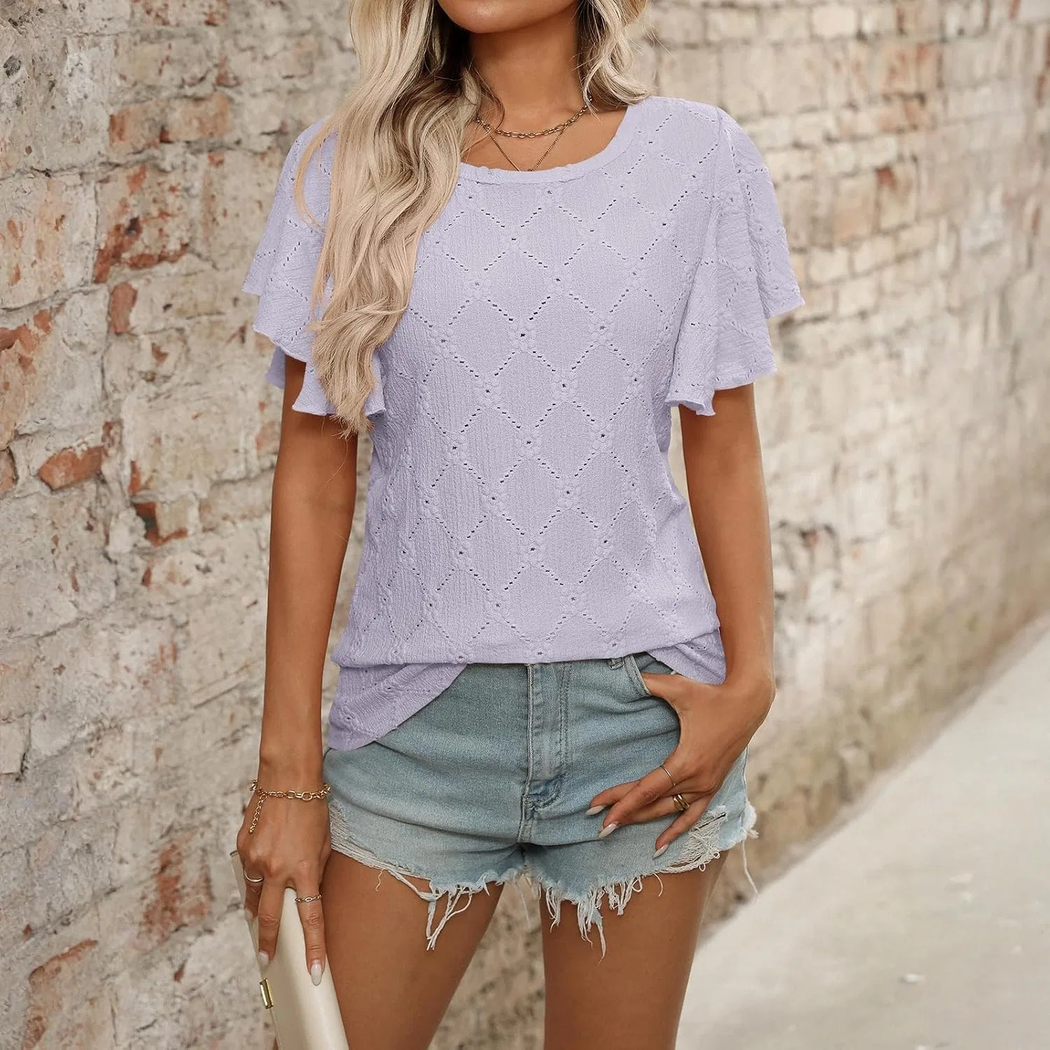 Женская футболка с V-образным вырезом и ажурным узором, 3-light Purple — фото 2
