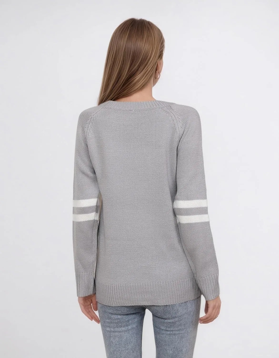 Женский свитшот с принтом, модель Cozy Colorblock Heart — фото 2