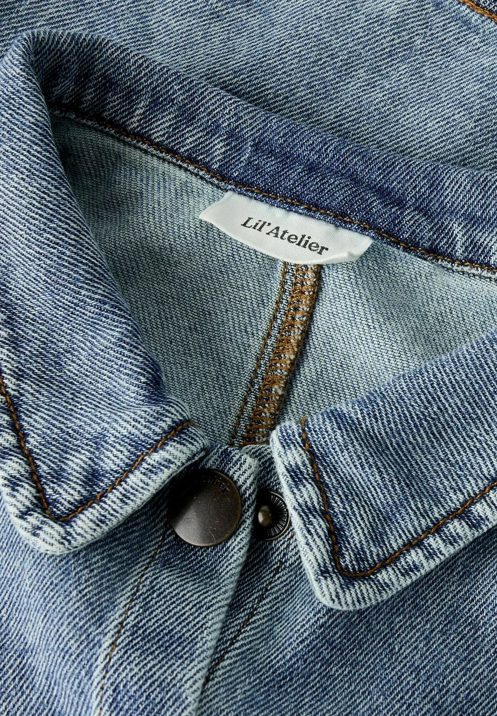 Джинсовая рубашка прямого кроя - блузка на пуговицах Lil' Atelier, Medium Blue Denim — фото 3