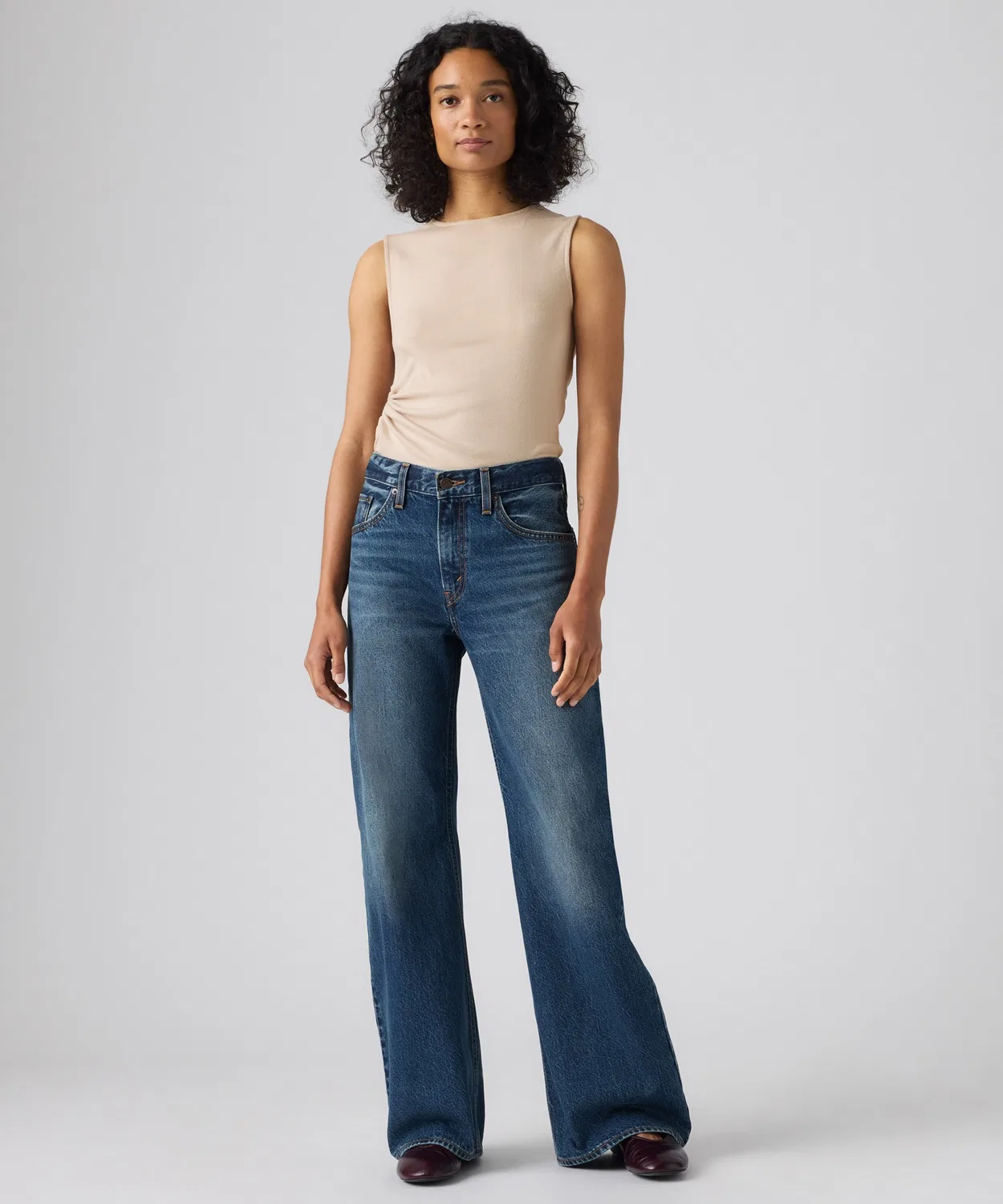 Женские джинсы свободного кроя с фасоном bootcut LOOSE BOOT Levi's, Dark Indigo Blue — фото 2