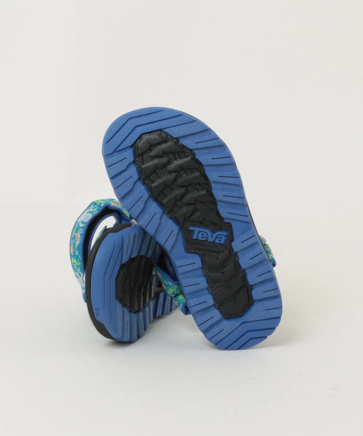 Детские спортивные сандалии с быстросохнущим ремешком Teva K Hurricane XLT JR, Black/Blue — фото 3