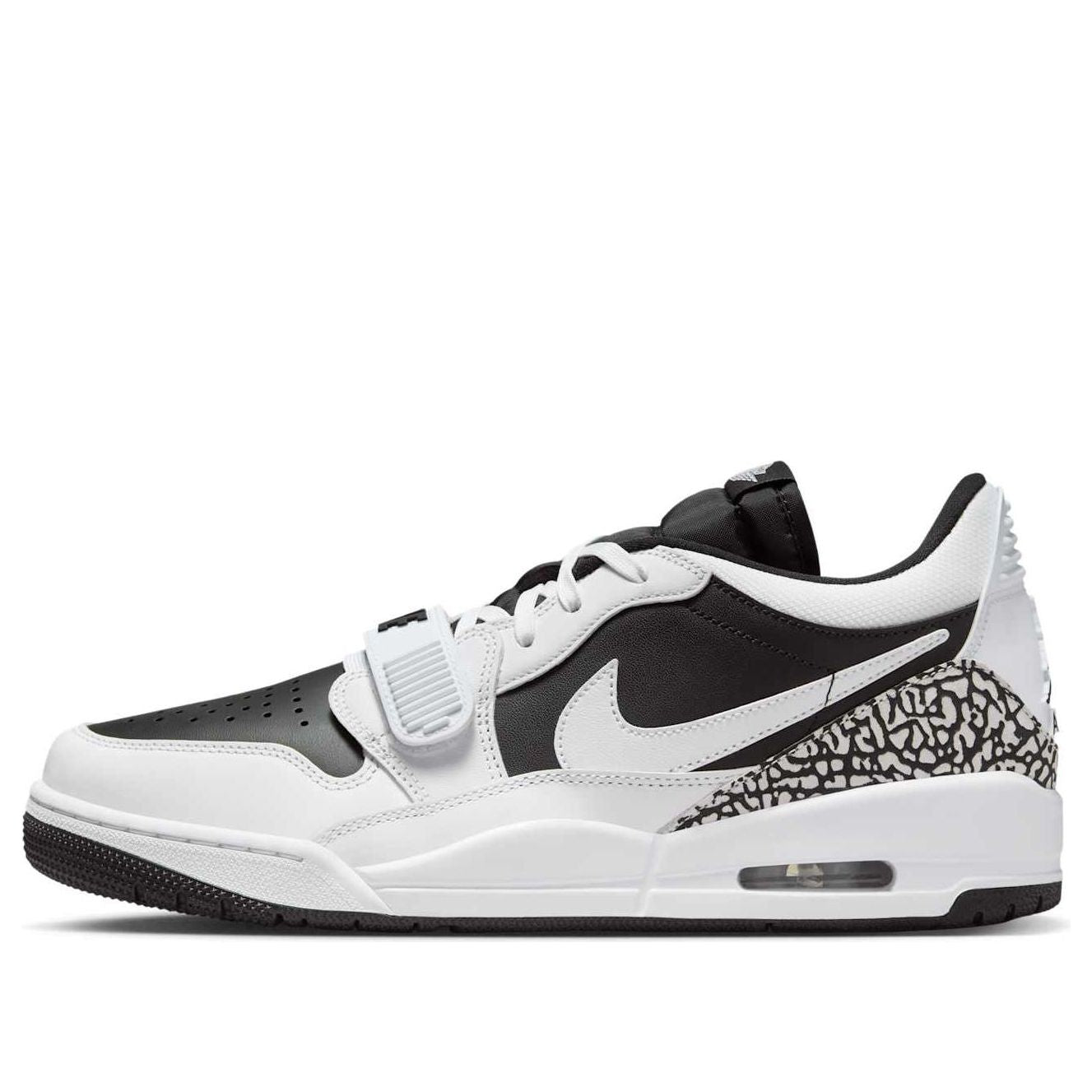 

Кроссовки Air Jordan Legacy 312 Low 'Reverse Panda'