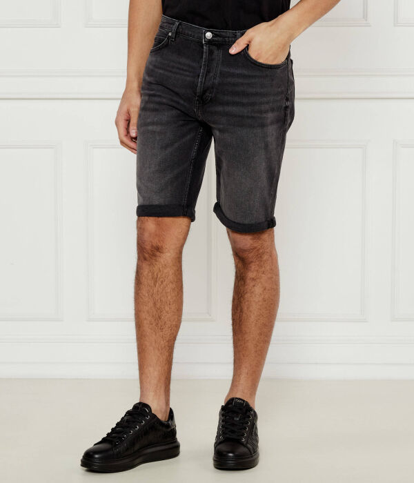 

Джинсовые шорты 634 Tapered fit Hugo, черный