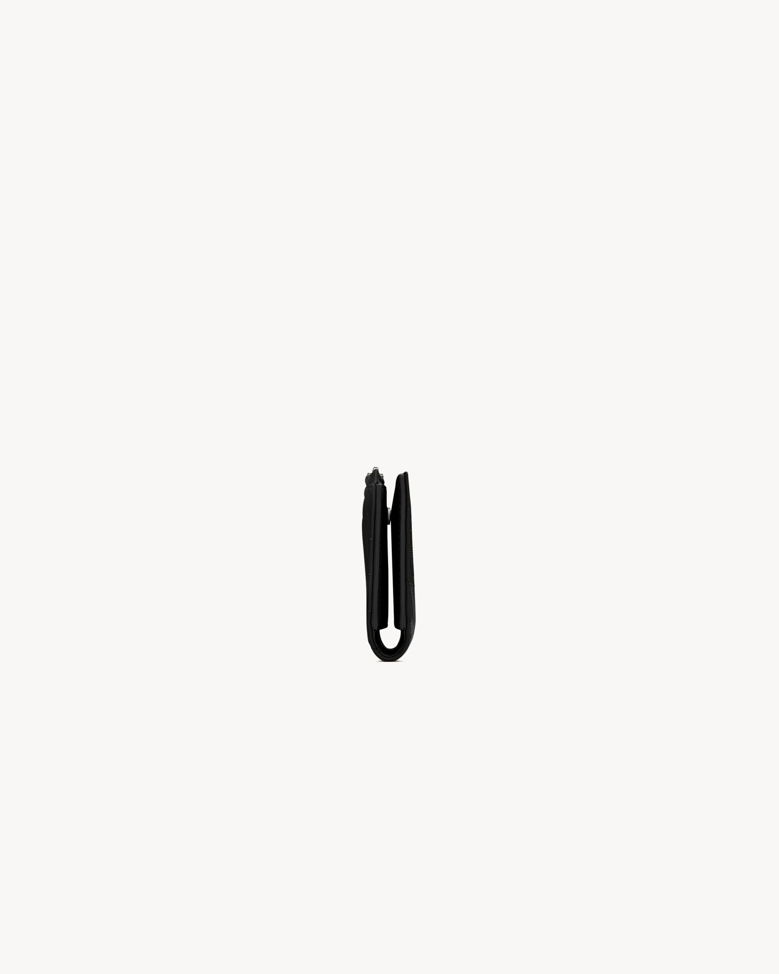 Сложенный кошелек CASSANDRE MATELASSE Fragments из кожи grain de poudre Saint Laurent, черный — фото 3