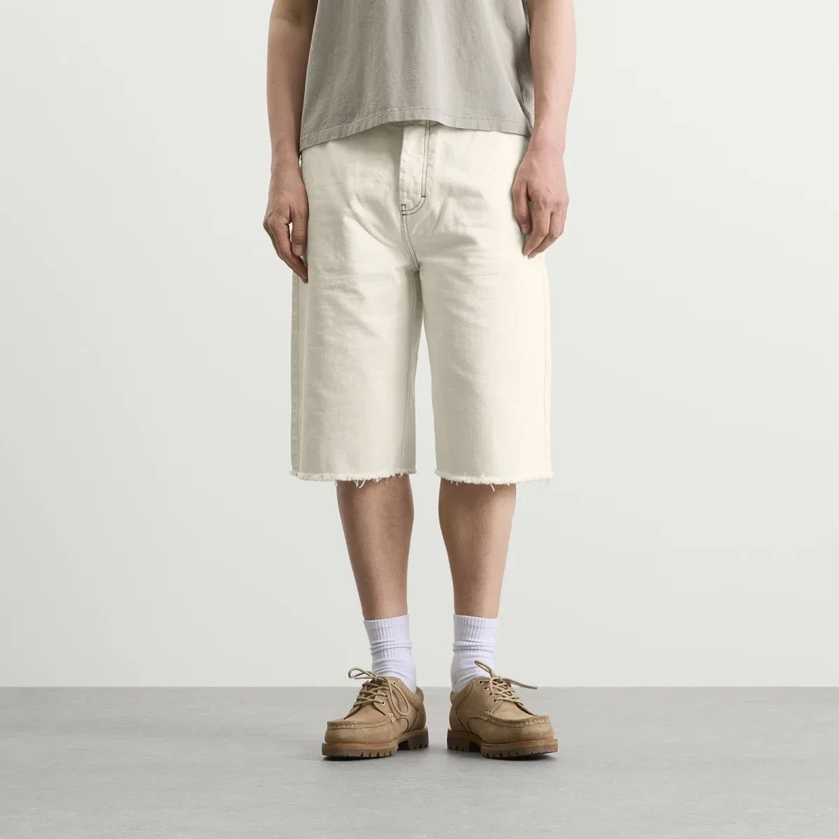 Шорты джинсовые свободного кроя Light Denim Short Ami Paris, White — фото 2