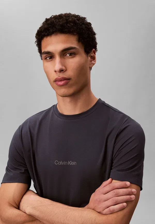 Футболка из хлопка Calvin Klein, синий — фото 4