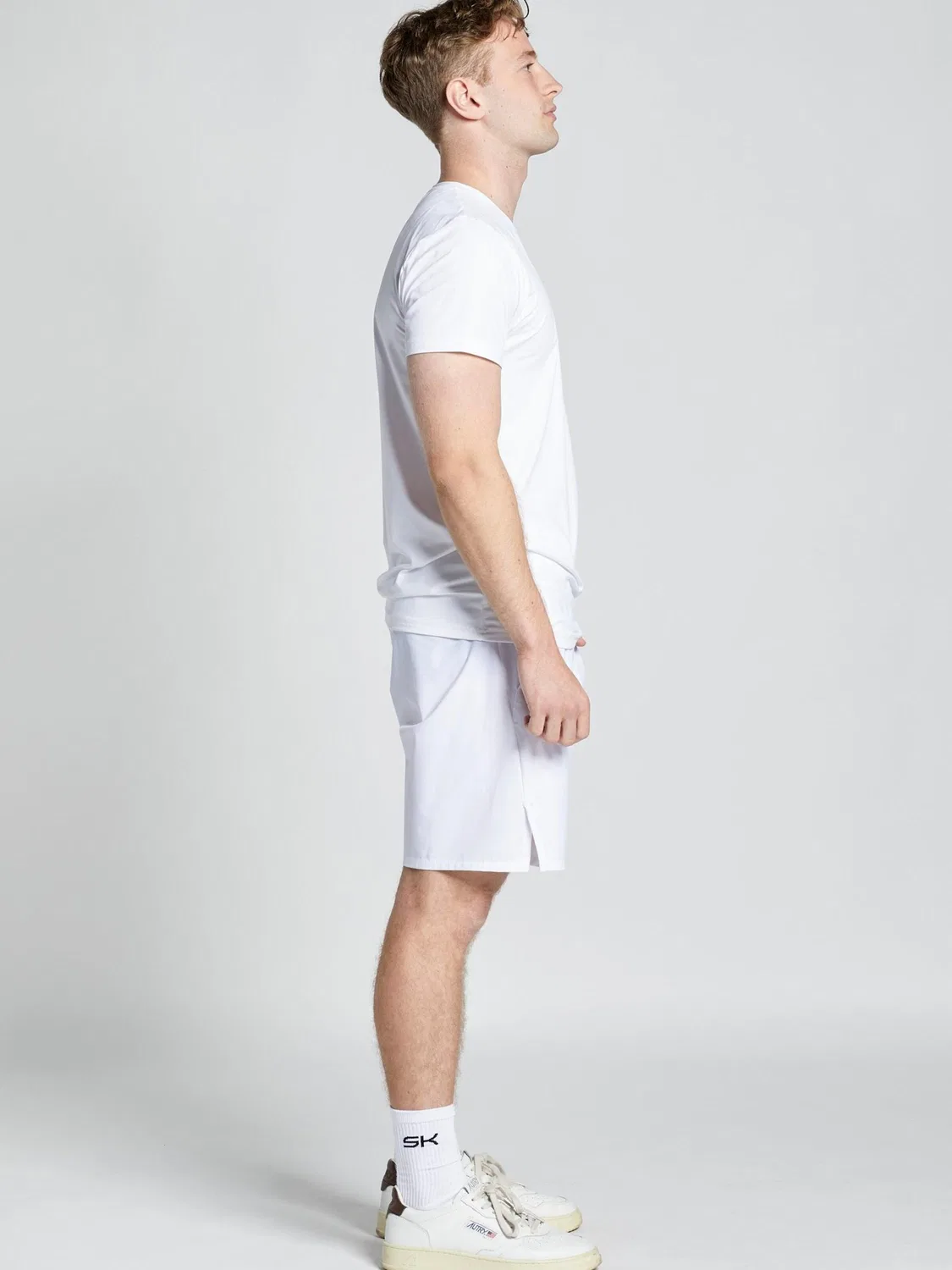 Спортивные шорты Sportkind Regular Workout Pants Performance Shorts белого цвета — фото 4
