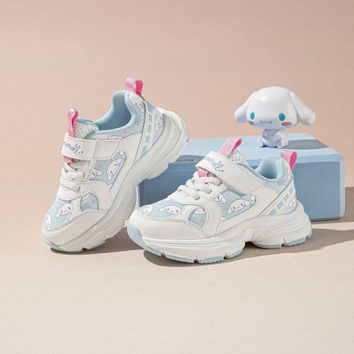 Детские кроссовки с принтом Sanrio, White/Blue — фото 4