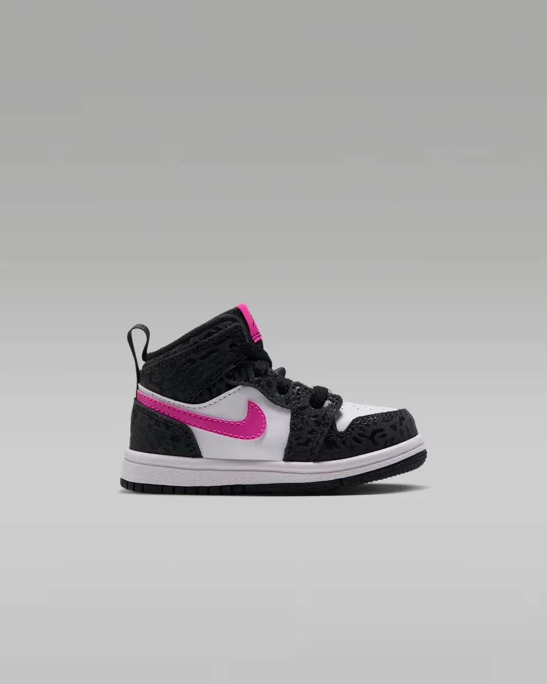 Кроссовки детские Nike Jordan 1 Mid SE, черный/розовый — фото 2