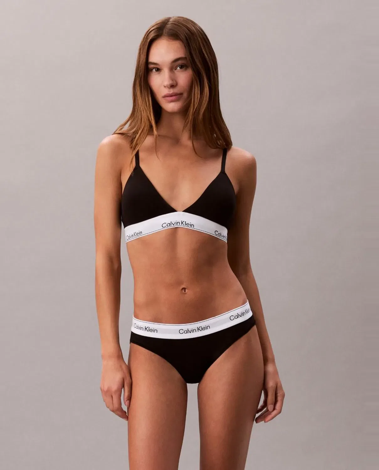 Женские трусы-бикини из хлопка с модалом Calvin Klein, Negro — фото 4