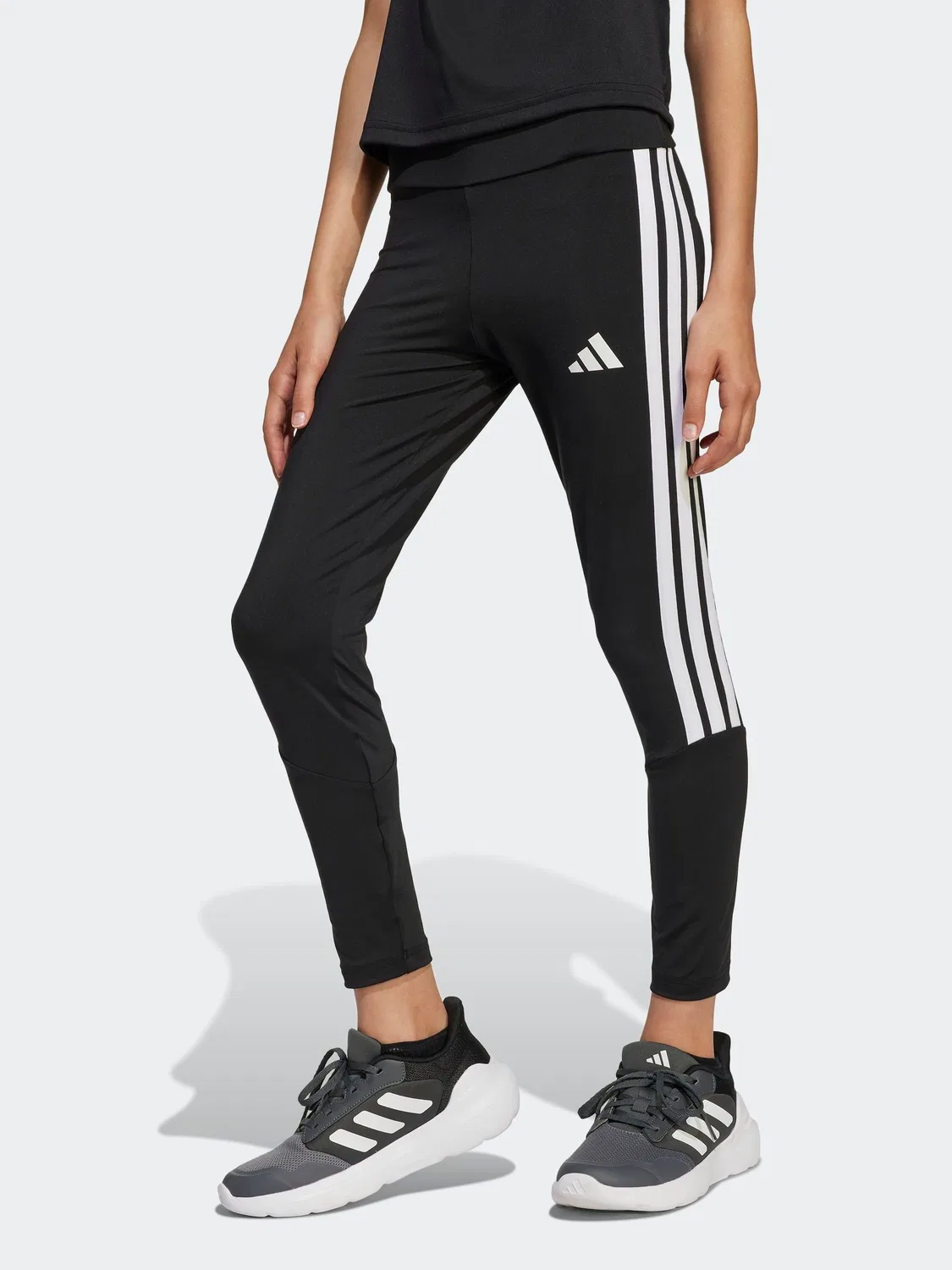 Леггинсы adidas Black Train Essentials 3-Stripes Kids, черный