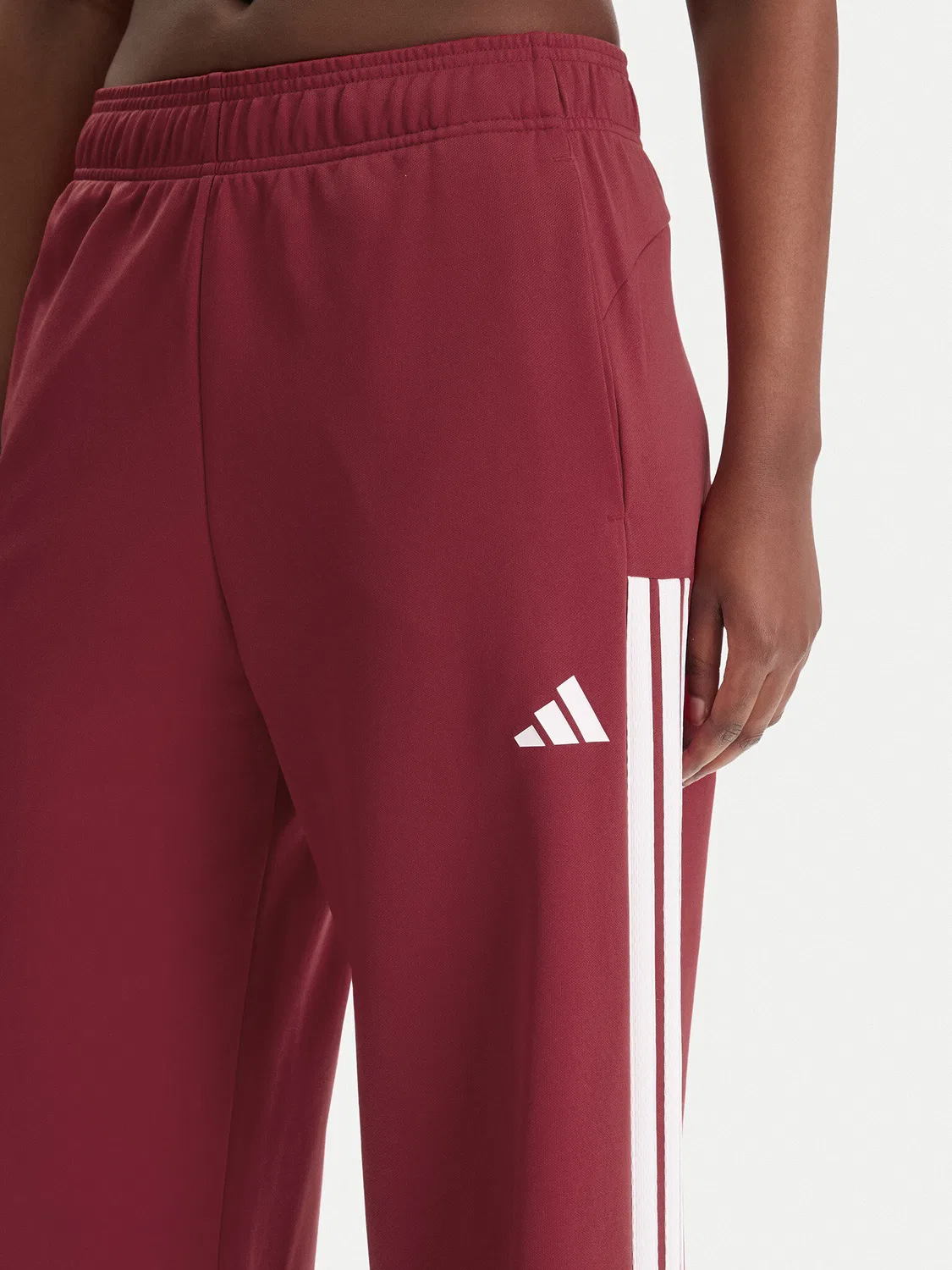 Женские спортивные штаны с широкими штанинами House Of Tiro Adidas, красный — фото 4
