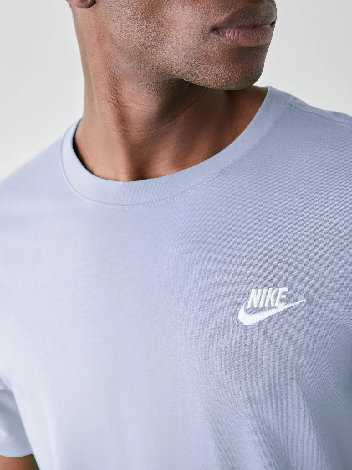 Футболка Nike Club, Hydrogen Blue — фото 3