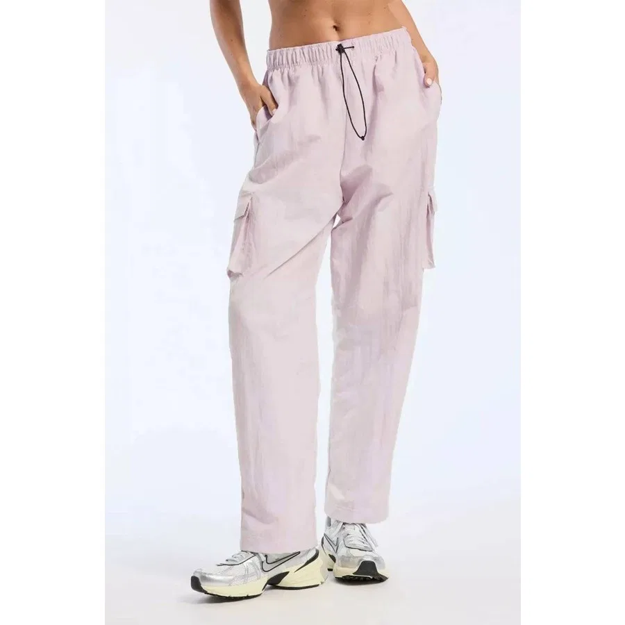 Штаны карго из парашютной ткани Nike Sportswear Essentials High Rise Woven Fabrics Cargo, Светло-лиловый