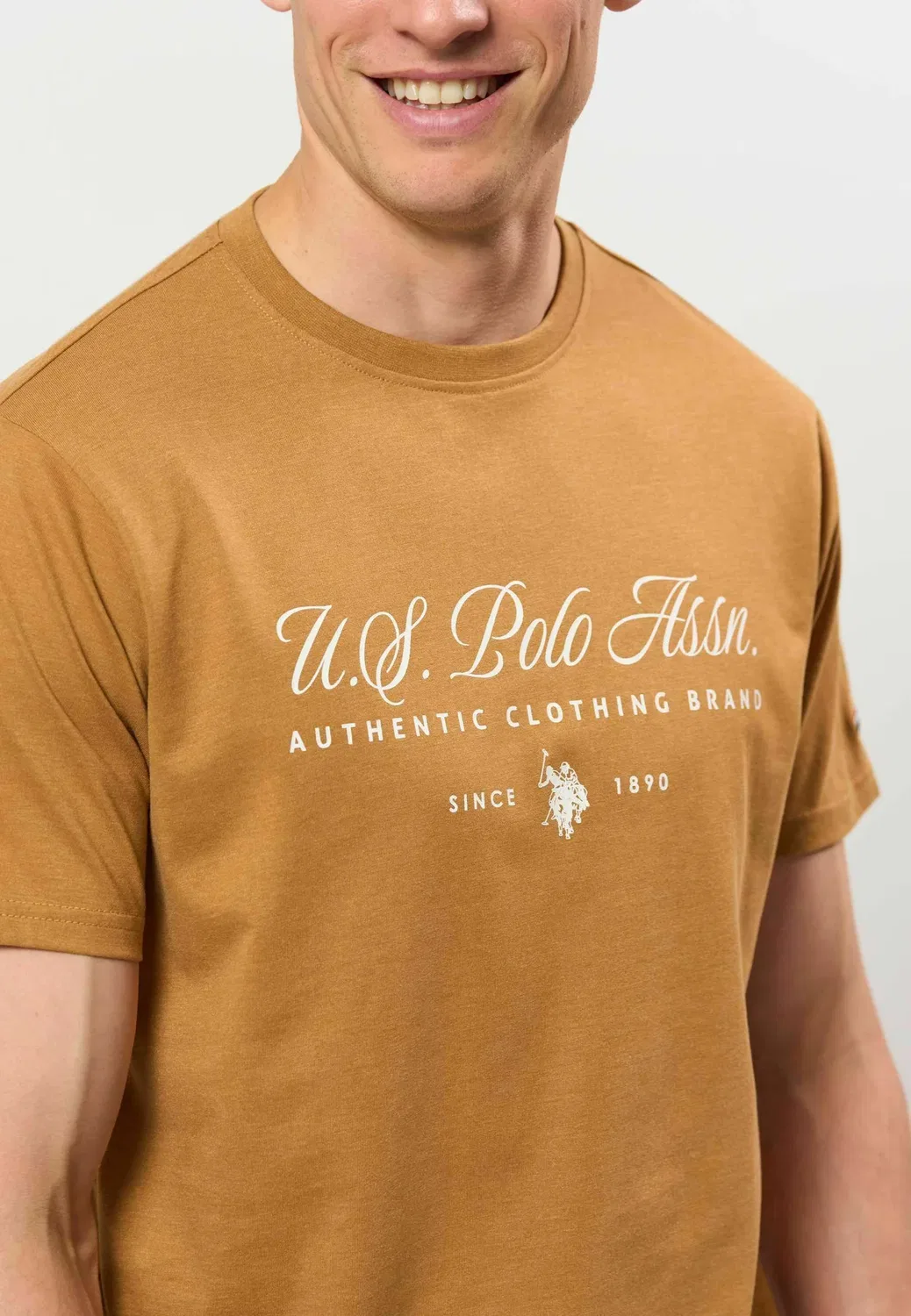 Умдаг - футболка с принтом U.S. Polo Assn., Brown Sugar — фото 4