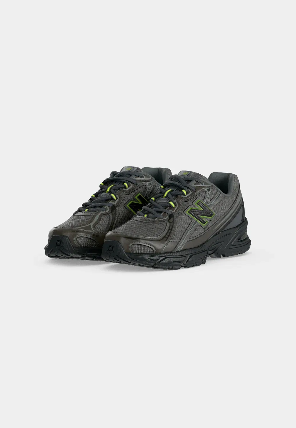 740 унисекс - кроссовки New Balance, Black Metallic/Alkaline Green — фото 3