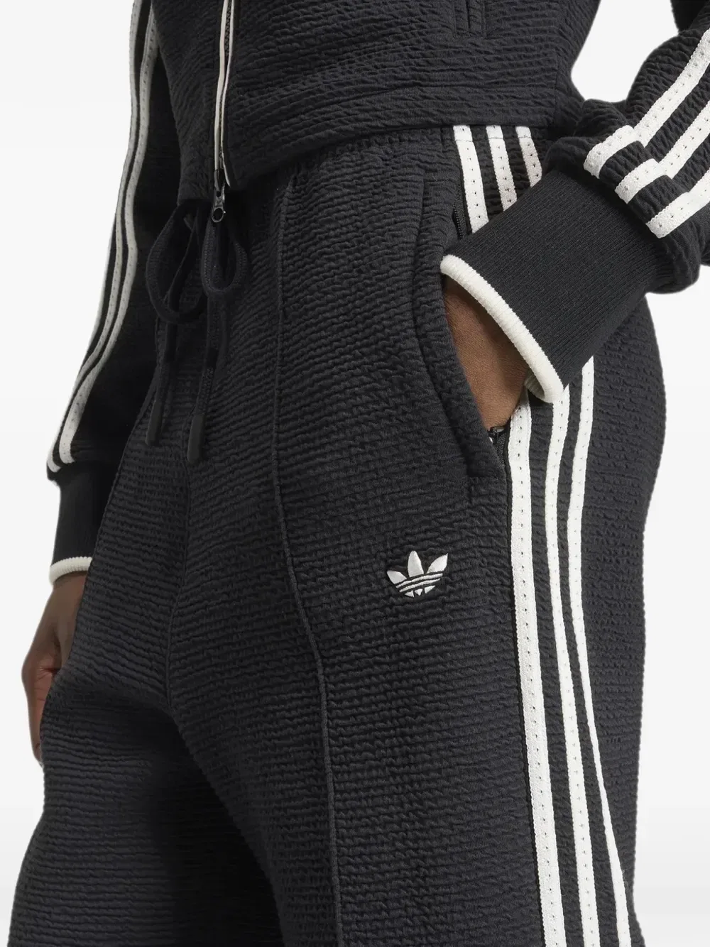 Укороченные спортивные штаны Firebird Adidas, черный — фото 3