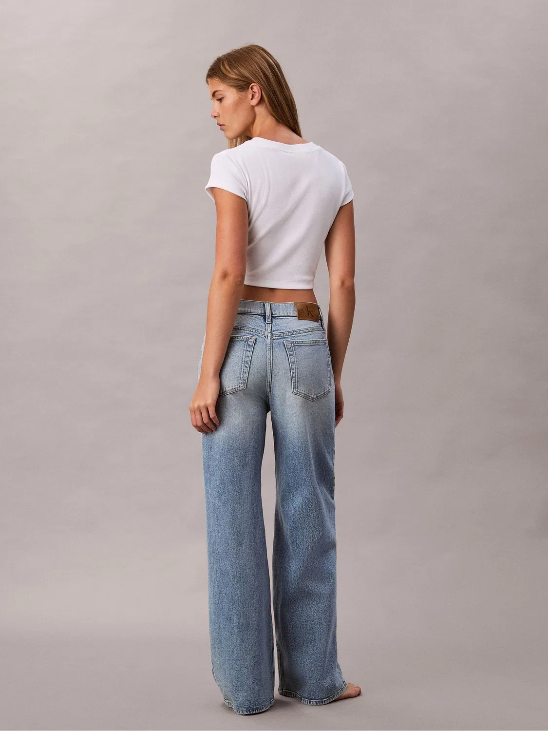 Джинсы с монограммой, заниженная талия, свободный крой Calvin Klein, синий