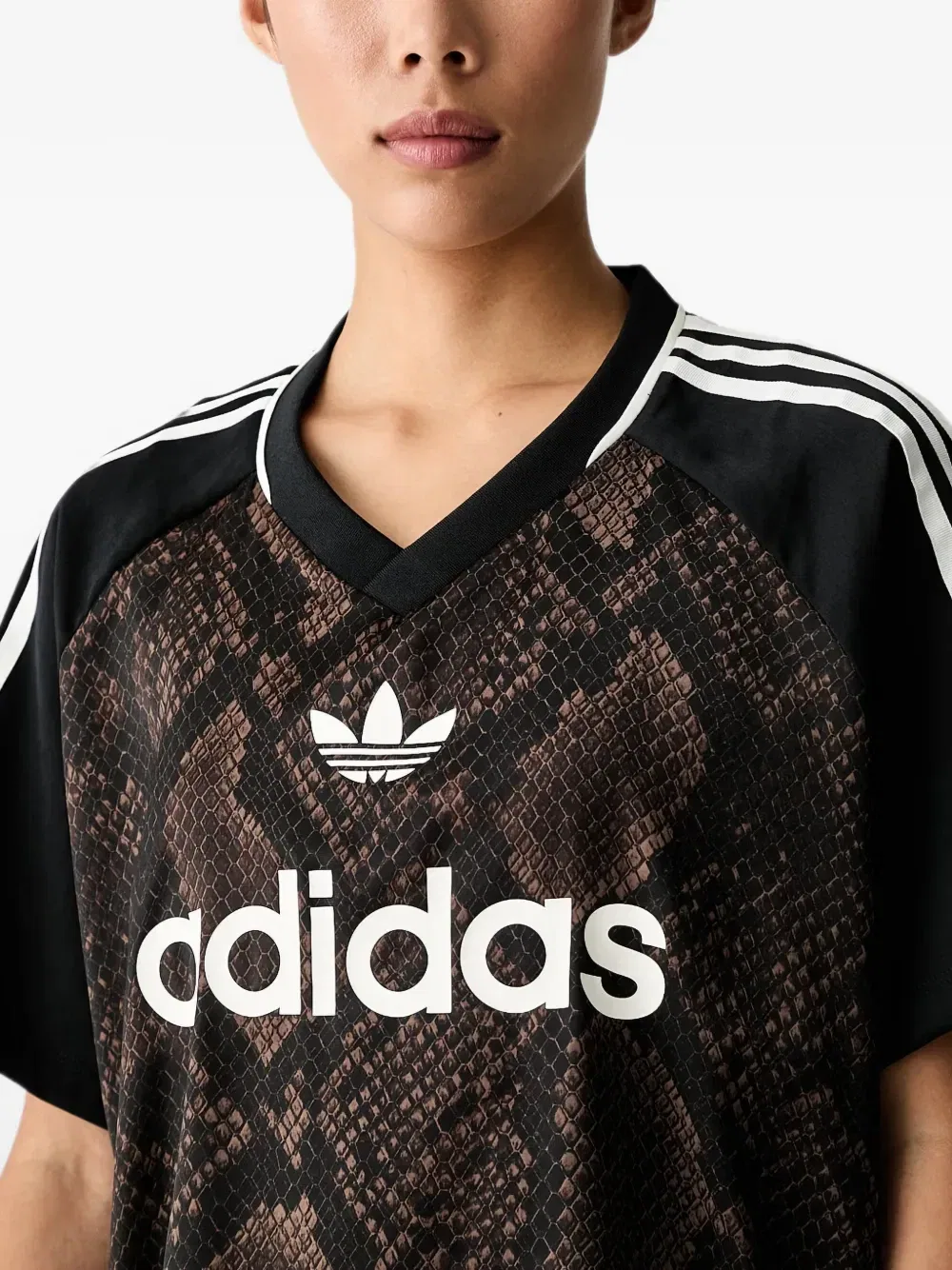 Футболка с логотипом и змеиным принтом Adidas, коричневый — фото 4
