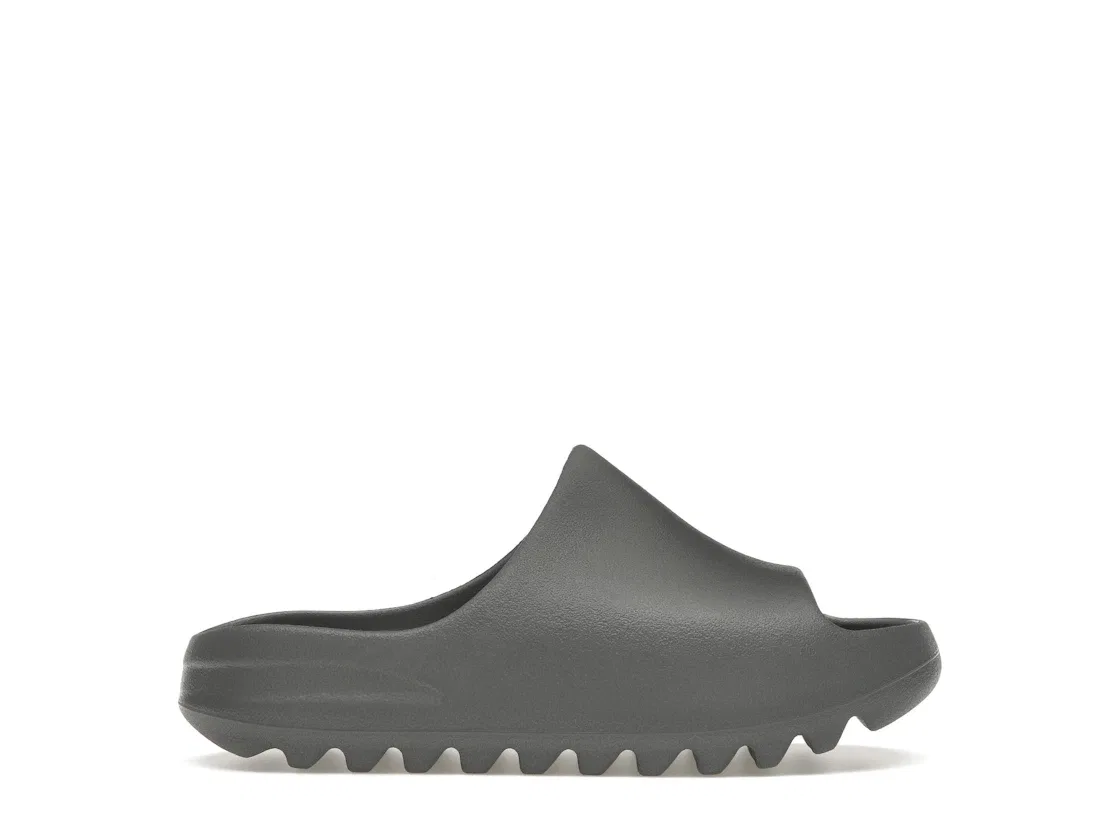 Детские шлепанцы с широким ремешком Adidas Yeezy Slide, Slate Grey/Slate Grey/Slate Grey